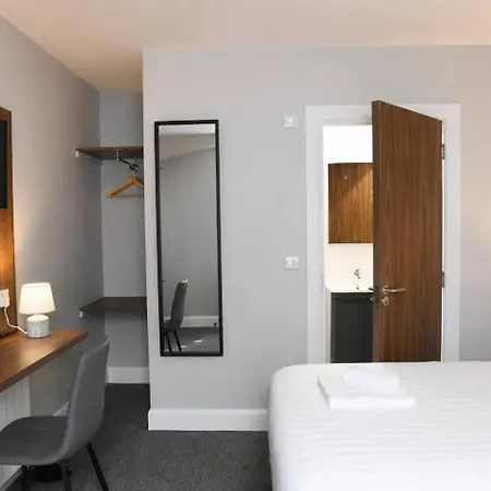 Coach House - 2 3* Carrick on Shannon